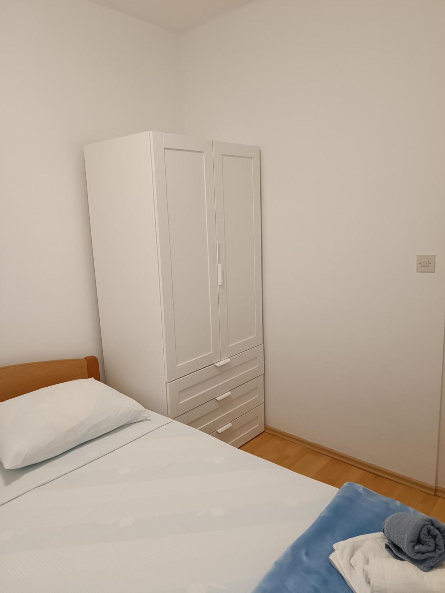 Apartment Basic Petrčane Extérieur photo